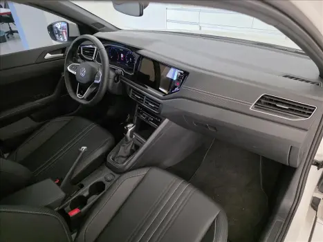 VOLKSWAGEN Nivus 1.0 4P FLEX 200 TSI HIGHLINE TURBO AUTOMTICO, Foto 9