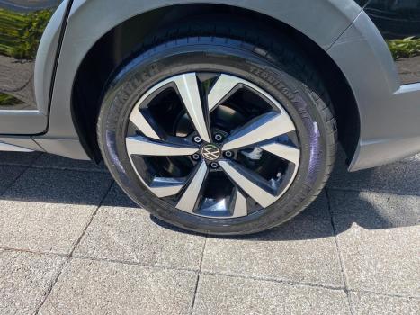 VOLKSWAGEN Nivus 1.0 4P FLEX 200 TSI HIGHLINE TURBO AUTOMÁTICO, Foto 14 VOLKSWAGEN Nivus 1.0 4P FLEX 200 TSI HIGHLINE TURBO AUTOMÁTICO, Foto 14
