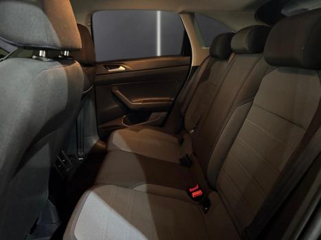 VOLKSWAGEN Nivus 1.0 4P FLEX 200 TSI COMFORTLINE TURBO AUTOMTICO, Foto 11