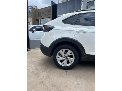 VOLKSWAGEN Nivus 1.0 4P FLEX 200 TSI COMFORTLINE TURBO AUTOMTICO, Foto 4