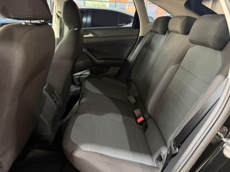 VOLKSWAGEN Nivus 1.0 4P FLEX 200 TSI COMFORTLINE TURBO AUTOMTICO, Foto 12