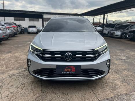 VOLKSWAGEN Nivus 1.0 4P FLEX 200 TSI HIGHLINE TURBO AUTOMTICO, Foto 2