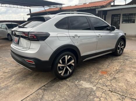 VOLKSWAGEN Nivus 1.0 4P FLEX 200 TSI HIGHLINE TURBO AUTOMTICO, Foto 4