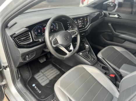 VOLKSWAGEN Nivus 1.0 4P FLEX 200 TSI HIGHLINE TURBO AUTOMTICO, Foto 7