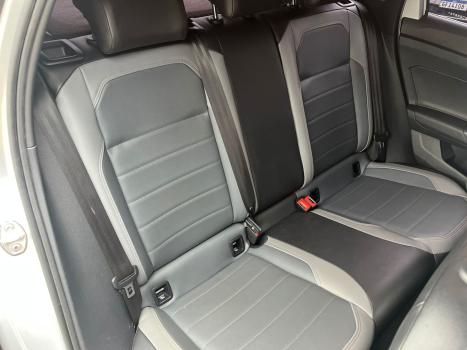 VOLKSWAGEN Nivus 1.0 4P FLEX 200 TSI HIGHLINE TURBO AUTOMTICO, Foto 12