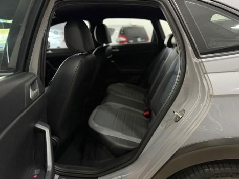 VOLKSWAGEN Nivus 1.0 4P FLEX 200 TSI HIGHLINE TURBO AUTOMTICO, Foto 12