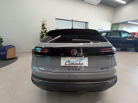 VOLKSWAGEN Nivus 1.0 4P FLEX 200 TSI HIGHLINE TURBO AUTOMTICO, Foto 6