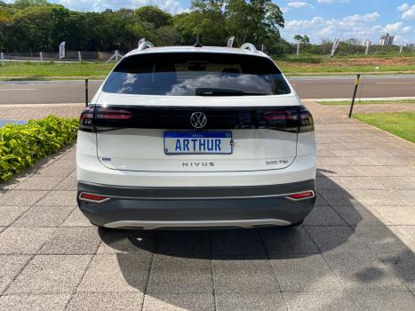 VOLKSWAGEN Nivus 1.0 4P FLEX 200 TSI HIGHLINE TURBO AUTOMTICO, Foto 6