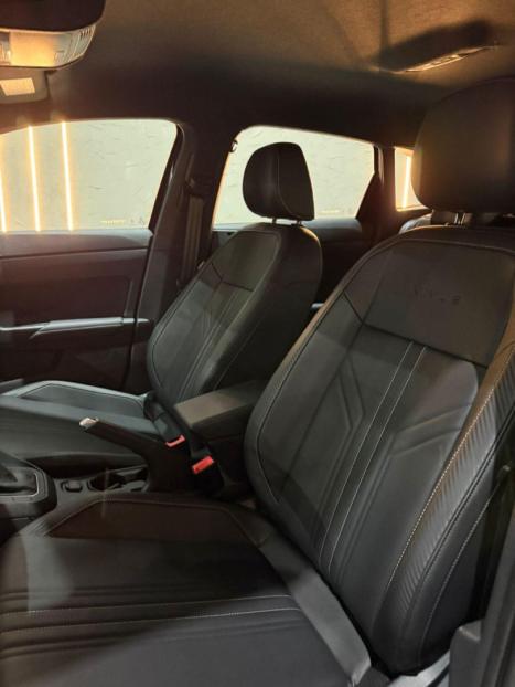 VOLKSWAGEN Nivus 1.0 4P FLEX 200 TSI HIGHLINE TURBO AUTOMTICO, Foto 16