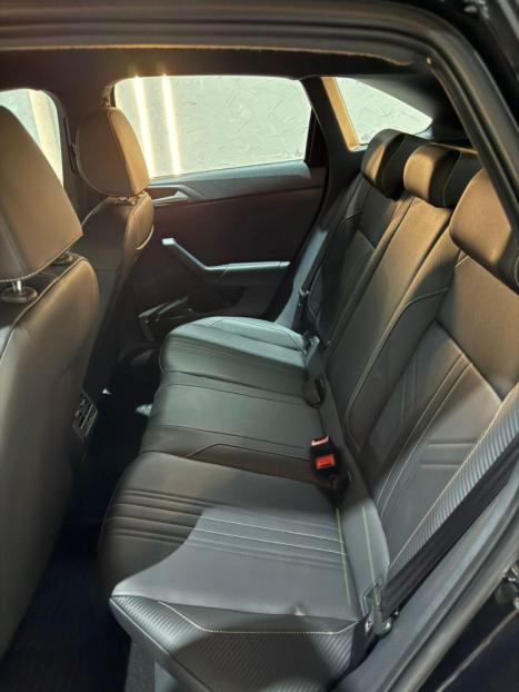 VOLKSWAGEN Nivus 1.0 4P FLEX 200 TSI HIGHLINE TURBO AUTOMTICO, Foto 17