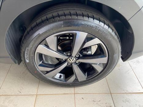 VOLKSWAGEN Nivus 1.0 4P FLEX 200 TSI HIGHLINE TURBO AUTOMTICO, Foto 9