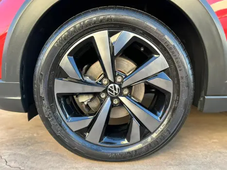 VOLKSWAGEN Nivus 1.0 4P FLEX 200 TSI HIGHLINE TURBO AUTOMTICO, Foto 9