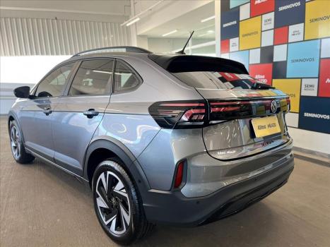 VOLKSWAGEN Nivus 1.0 4P FLEX 200 TSI HIGHLINE TURBO AUTOM�TICO, Foto 4