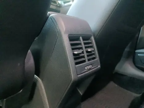 VOLKSWAGEN Nivus 1.0 4P FLEX 200 TSI HIGHLINE TURBO AUTOM�TICO, Foto 11