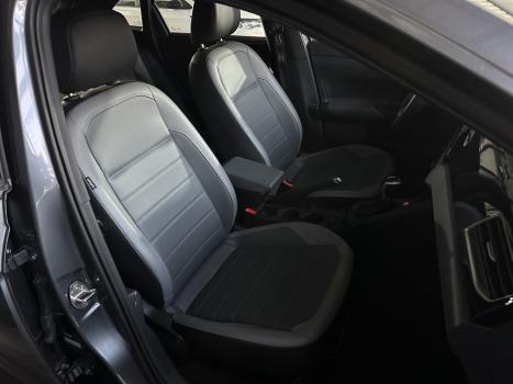 VOLKSWAGEN Nivus 1.0 4P FLEX 200 TSI HIGHLINE TURBO AUTOM�TICO, Foto 5