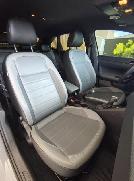 VOLKSWAGEN Nivus 1.0 4P FLEX 200 TSI HIGHLINE TURBO AUTOM�TICO, Foto 9
