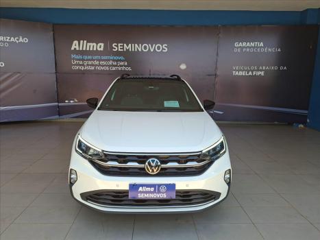 VOLKSWAGEN Nivus 1.0 4P FLEX 200 TSI HIGHLINE TURBO AUTOM�TICO, Foto 2