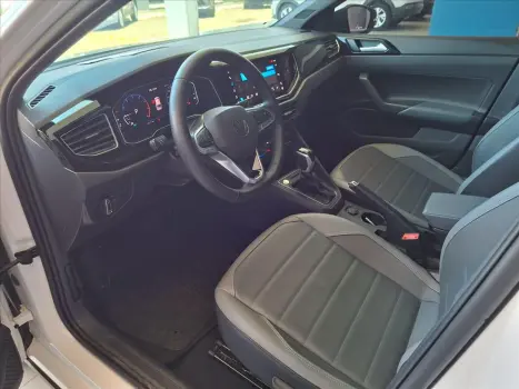 VOLKSWAGEN Nivus 1.0 4P FLEX 200 TSI HIGHLINE TURBO AUTOM�TICO, Foto 10