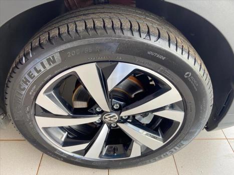 VOLKSWAGEN Nivus 1.0 4P FLEX 200 TSI HIGHLINE TURBO AUTOM�TICO, Foto 9