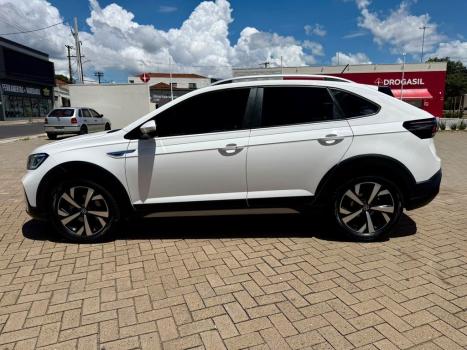 VOLKSWAGEN Nivus 1.0 4P FLEX 200 TSI HIGHLINE TURBO AUTOM�TICO, Foto 8