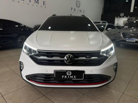 VOLKSWAGEN Nivus 1.0 4P FLEX 200 TSI HIGHLINE TURBO AUTOM�TICO, Foto 2