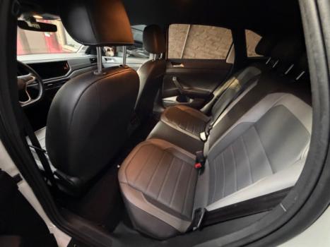 VOLKSWAGEN Nivus 1.0 4P FLEX 200 TSI HIGHLINE TURBO AUTOM�TICO, Foto 7