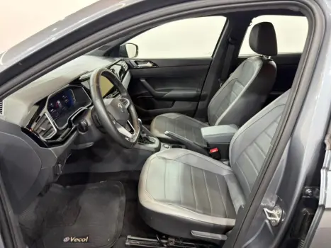VOLKSWAGEN Nivus 1.0 4P FLEX 200 TSI HIGHLINE TURBO AUTOM�TICO, Foto 9