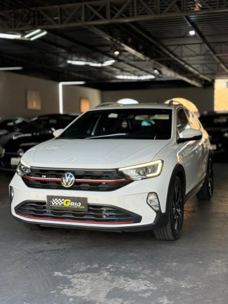 VOLKSWAGEN Nivus 1.0 4P FLEX 200 TSI HIGHLINE TURBO AUTOM�TICO, Foto 8