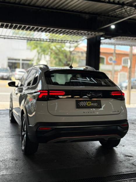 VOLKSWAGEN Nivus 1.0 4P FLEX 200 TSI HIGHLINE TURBO AUTOM�TICO, Foto 9