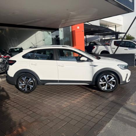 VOLKSWAGEN Nivus 1.0 4P FLEX 200 TSI HIGHLINE TURBO AUTOM�TICO, Foto 3