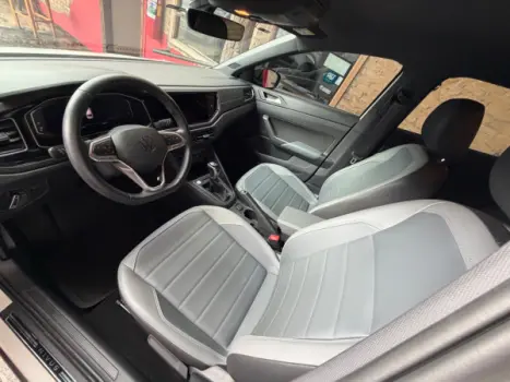 VOLKSWAGEN Nivus 1.0 4P FLEX 200 TSI HIGHLINE TURBO AUTOM�TICO, Foto 8