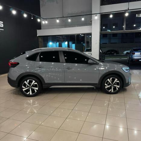 VOLKSWAGEN Nivus 1.0 4P FLEX 200 TSI HIGHLINE TURBO AUTOM�TICO, Foto 3