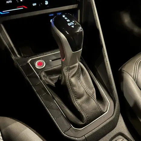 VOLKSWAGEN Nivus 1.0 4P FLEX 200 TSI HIGHLINE TURBO AUTOM�TICO, Foto 8