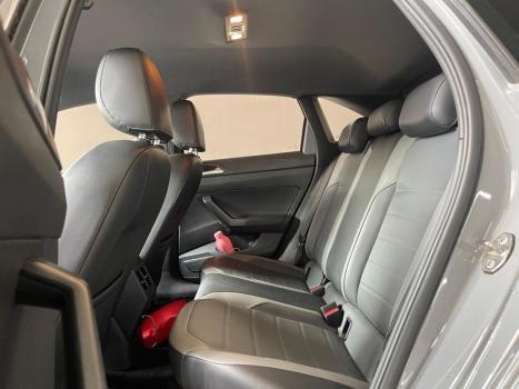 VOLKSWAGEN Nivus 1.0 4P FLEX 200 TSI HIGHLINE TURBO AUTOM�TICO, Foto 9