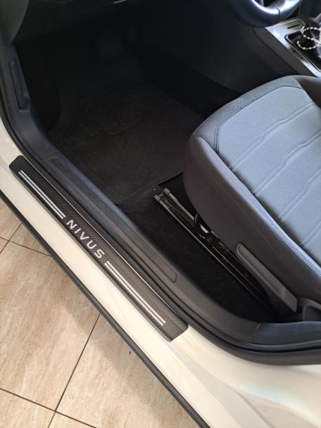 VOLKSWAGEN Nivus 1.0 4P FLEX 200 TSI COMFORTLINE TURBO AUTOM�TICO, Foto 10