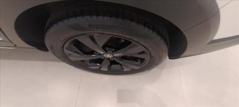 VOLKSWAGEN Nivus 1.0 4P FLEX 200 TSI HIGHLINE TURBO AUTOM�TICO, Foto 14