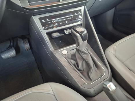 VOLKSWAGEN Nivus 1.0 4P FLEX 200 TSI HIGHLINE TURBO AUTOM�TICO, Foto 14