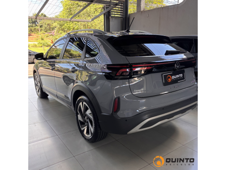 VOLKSWAGEN Nivus 1.0 4P FLEX 200 TSI HIGHLINE TURBO AUTOM�TICO, Foto 4