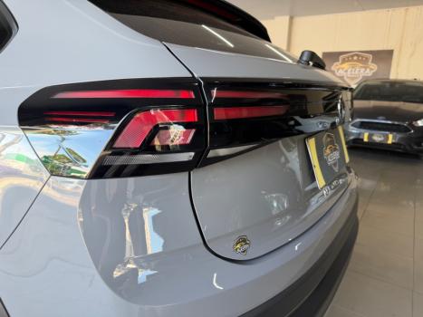 VOLKSWAGEN Nivus 1.0 4P FLEX 200 TSI HIGHLINE TURBO AUTOM�TICO, Foto 2