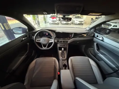 VOLKSWAGEN Nivus 1.0 4P FLEX 200 TSI HIGHLINE TURBO AUTOM�TICO, Foto 12