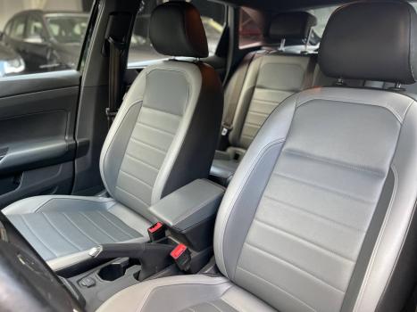 VOLKSWAGEN Nivus 1.0 4P FLEX 200 TSI HIGHLINE TURBO AUTOM�TICO, Foto 15