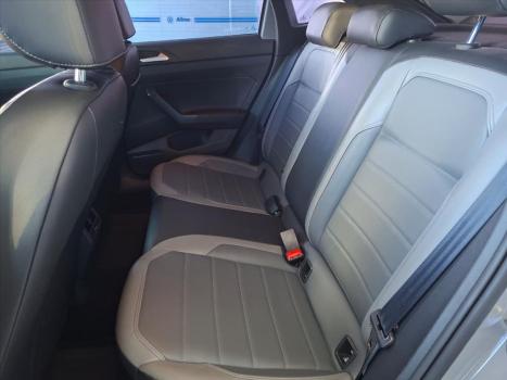 VOLKSWAGEN Nivus 1.0 4P FLEX 200 TSI HIGHLINE TURBO AUTOM�TICO, Foto 15