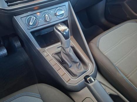 VOLKSWAGEN Nivus 1.0 4P FLEX 200 TSI COMFORTLINE TURBO AUTOM�TICO, Foto 14