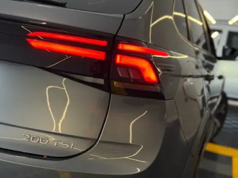 VOLKSWAGEN Nivus 1.0 4P FLEX 200 TSI HIGHLINE TURBO AUTOM�TICO, Foto 7