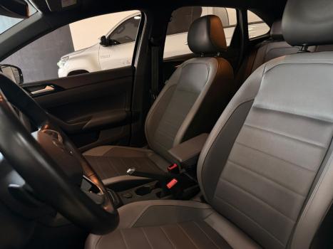 VOLKSWAGEN Nivus 1.0 4P FLEX 200 TSI HIGHLINE TURBO AUTOM�TICO, Foto 7
