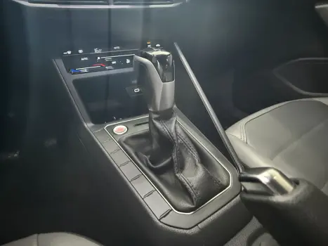 VOLKSWAGEN Nivus 1.0 4P FLEX 200 TSI HIGHLINE TURBO AUTOM�TICO, Foto 3