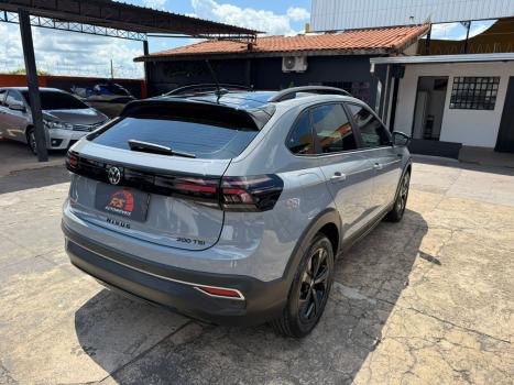 VOLKSWAGEN Nivus 1.0 4P FLEX 200 TSI HIGHLINE TURBO AUTOM�TICO, Foto 4