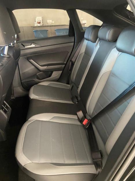 VOLKSWAGEN Nivus 1.0 4P FLEX 200 TSI HIGHLINE TURBO AUTOM�TICO, Foto 9