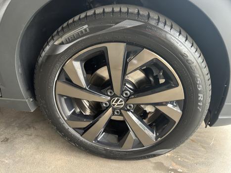 VOLKSWAGEN Nivus 1.0 4P FLEX 200 TSI HIGHLINE TURBO AUTOM�TICO, Foto 13