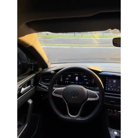 VOLKSWAGEN Nivus 1.0 4P FLEX 200 TSI HIGHLINE TURBO AUTOM�TICO, Foto 5